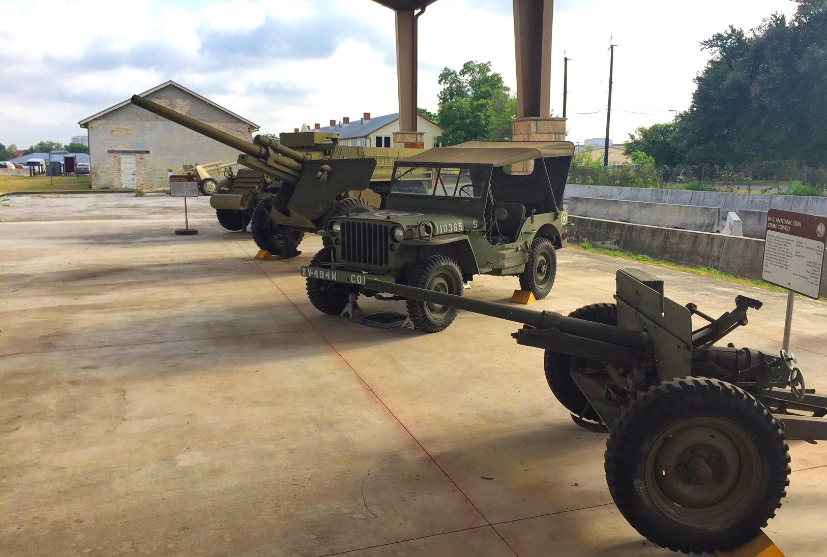 Outdoor exhibits including US Army tanks and artillery at the Fort Sam Houston Museum.